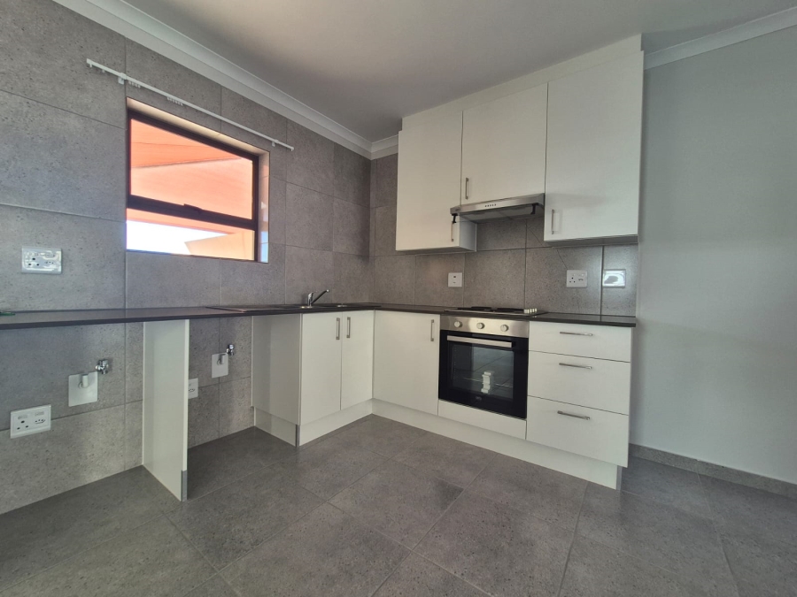 To Let 3 Bedroom Property for Rent in Stellendale Western Cape